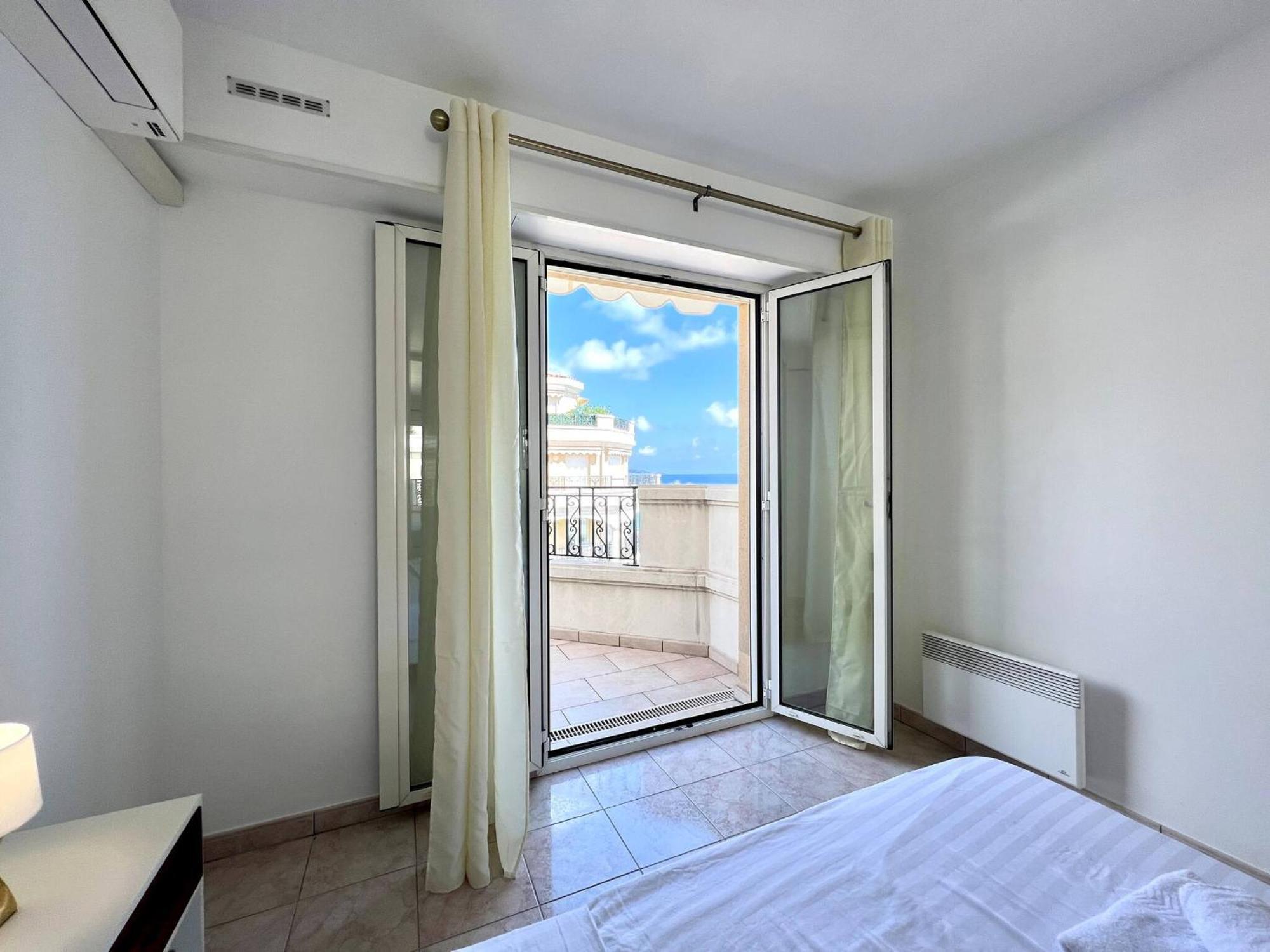 'Le Victoria Beach' Vue Mer Plein Centre, Spacieux Menton Exteriör bild
